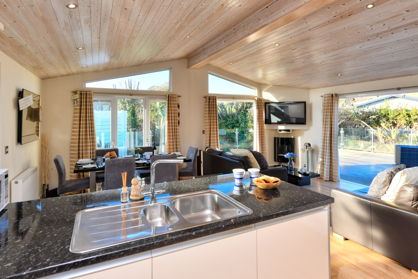 T16 The Warren (T16WAR) Abersoch Holiday Homes